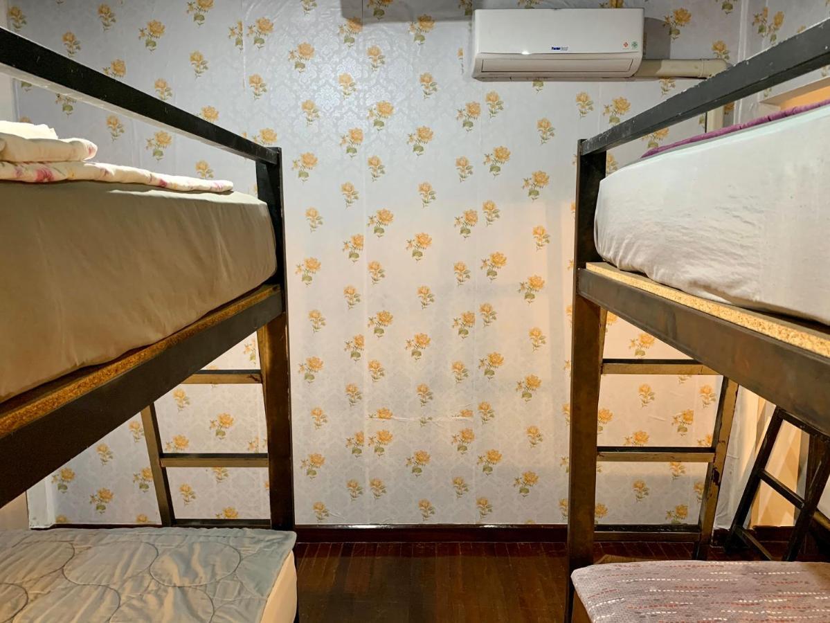 Chang Bed And Bar Hostel (Adults Only) Сурат-Тхані Екстер'єр фото